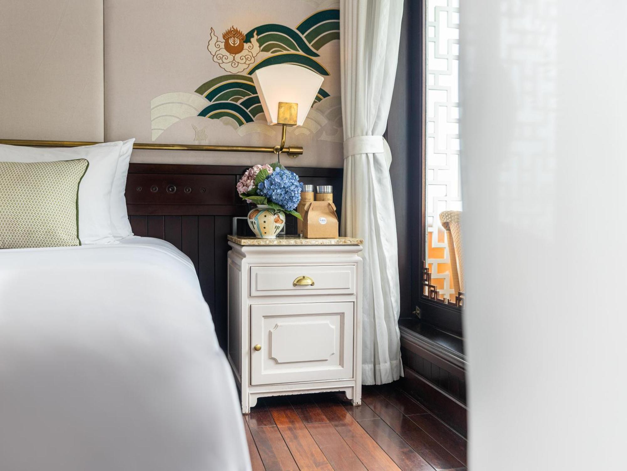 The Au Co Cruise - Managed By Bhaya Cruise Hotell Ha Long Eksteriør bilde