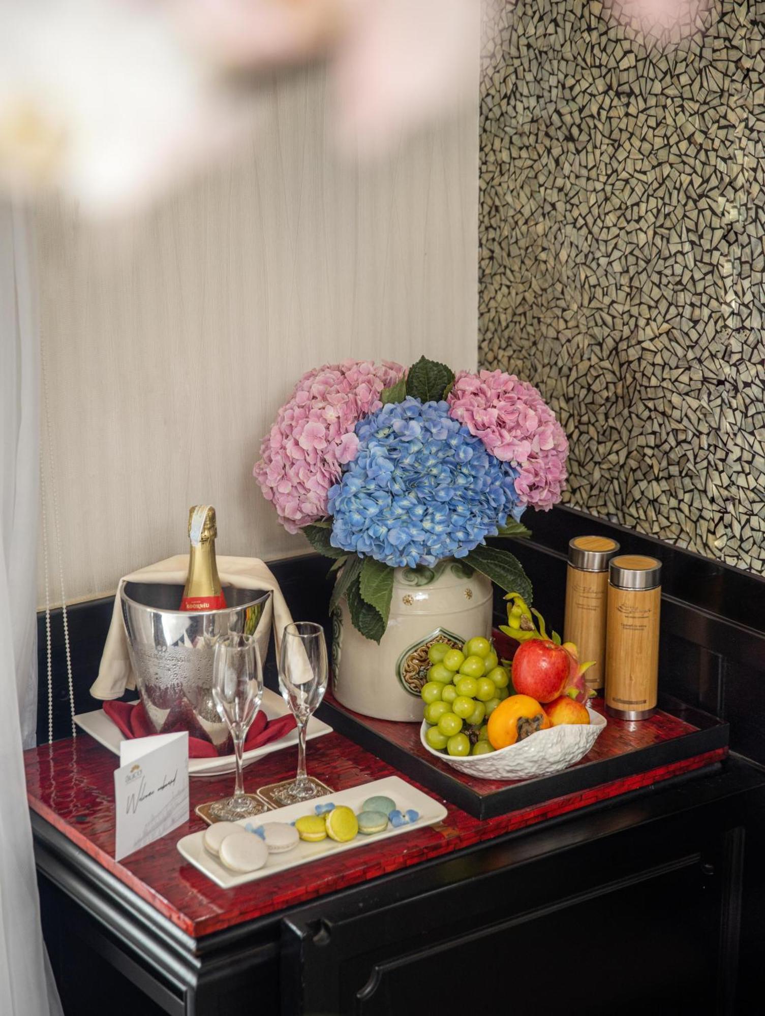 The Au Co Cruise - Managed By Bhaya Cruise Hotell Ha Long Eksteriør bilde