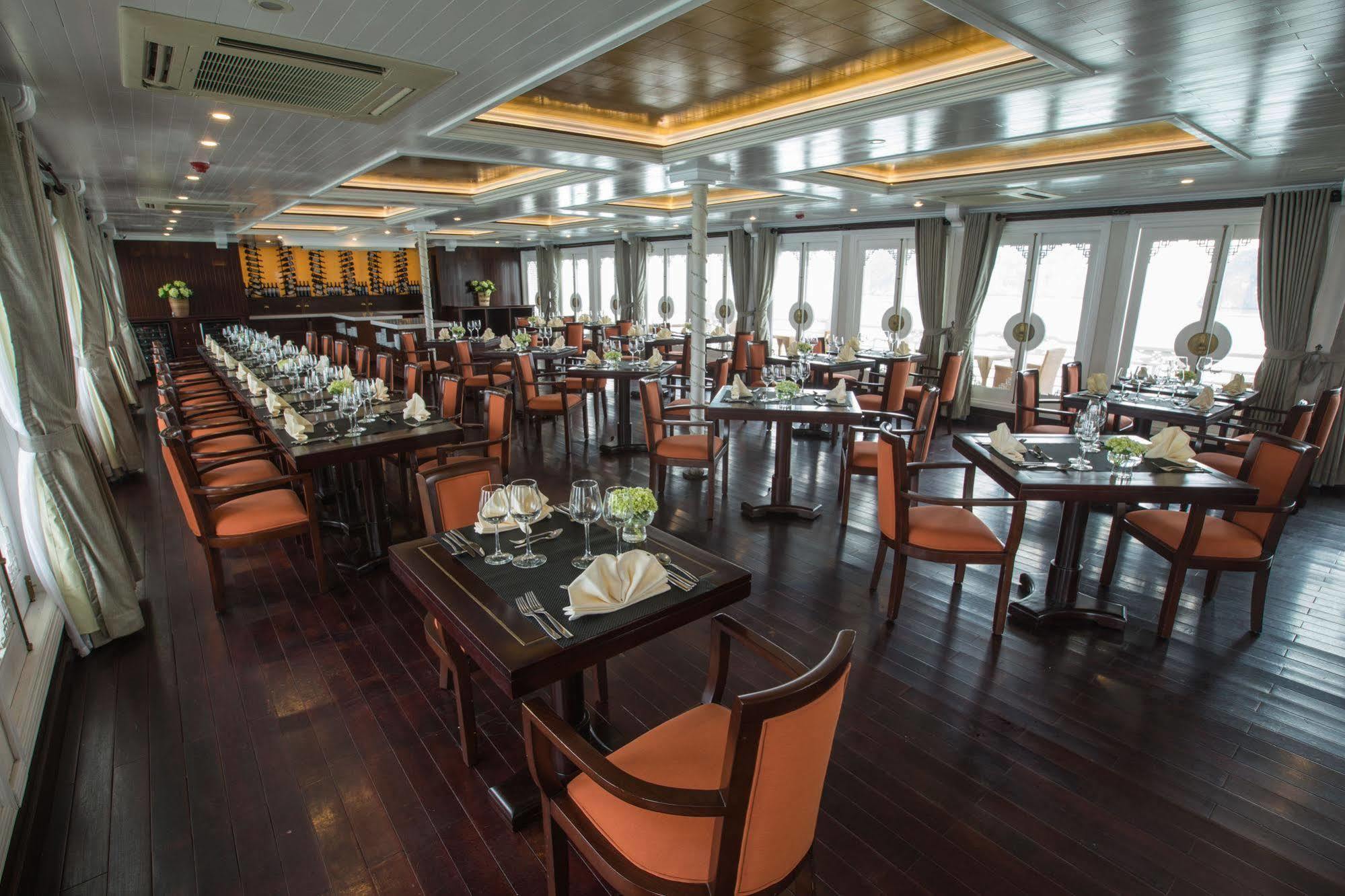 The Au Co Cruise - Managed By Bhaya Cruise Hotell Ha Long Eksteriør bilde